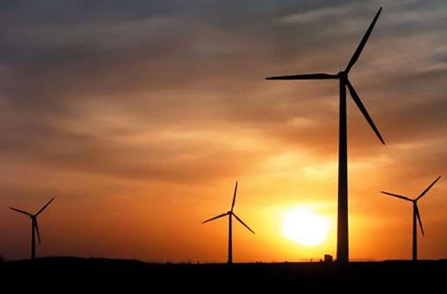 latest news wind farm - Ontario approves 40 new clean power projects